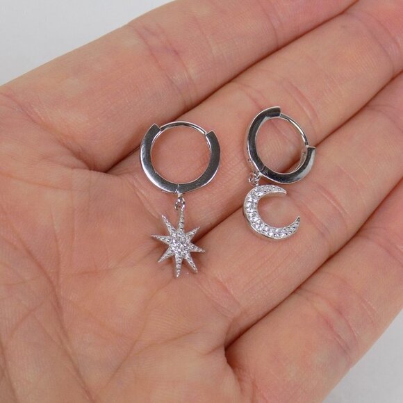 new! starburst sun crescent moon charm huggie earrings - Picture 3 of 5